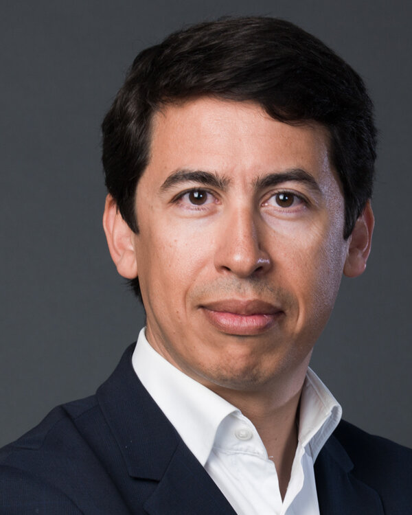 Dr Fouad Belfkira - Chirurgien esthétique Lyon